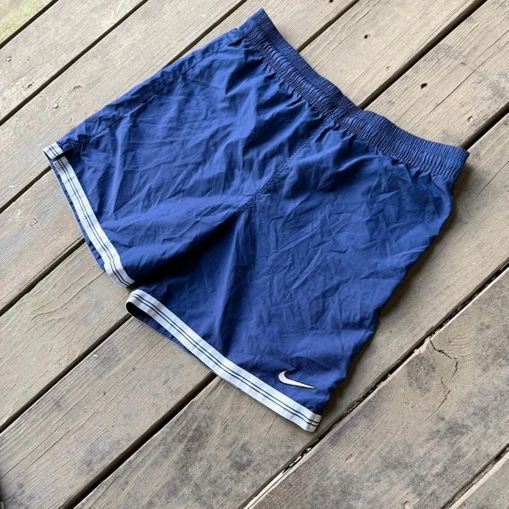 Vintage Nike Womens Blue Nylon Athletic Running Shorts Y2K Striped